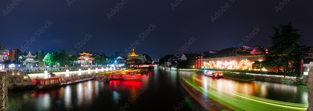 Night Scene of the Qinhuai River in Confucius Temple
