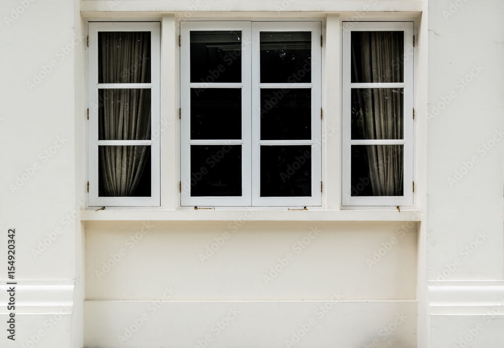 Architectural exterior of Thai style building at Chulalongkorn University