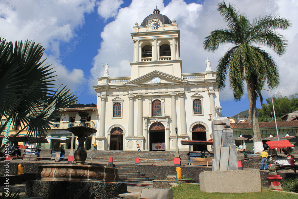 Fotografie Parque principal. Titiribí, Antioquia, Colombia.