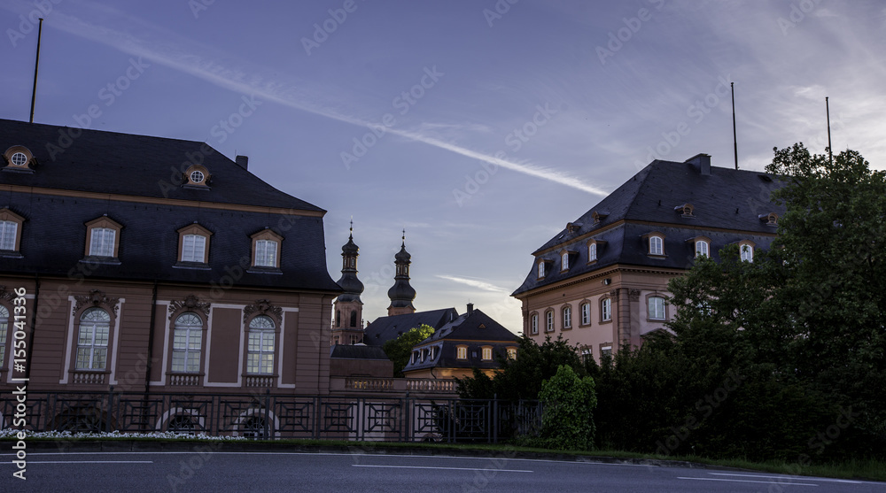 Historische Gebäude in Mainz im Sonnenuntergang