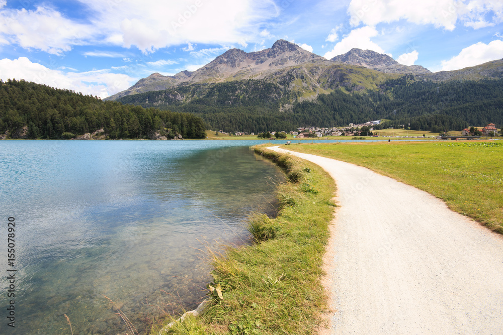 pista ciclabile al Lago di Champfer - Engadina