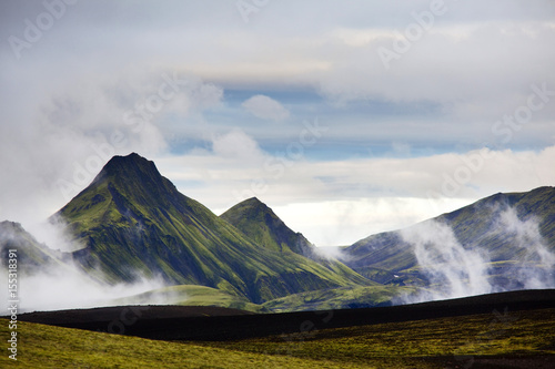 Mountains in Iceland © Galyna Andrushko