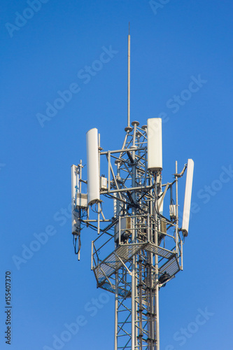 antenna of mobile transmitter