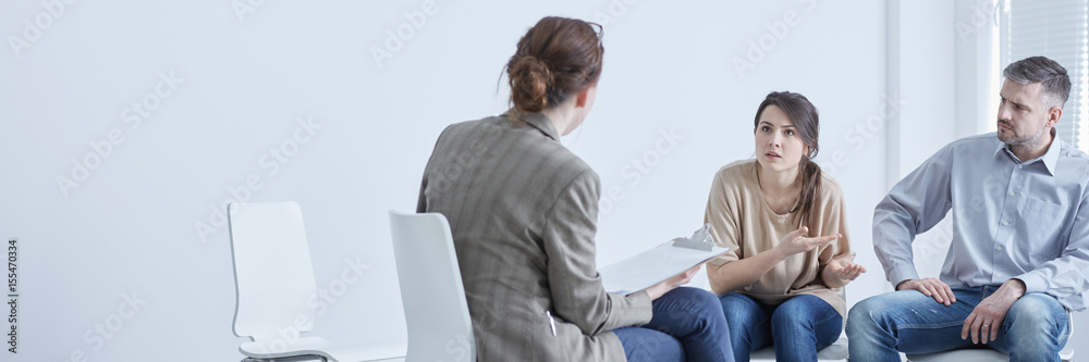 Woman complaining husband to therapist Woman complaining husband to therapist