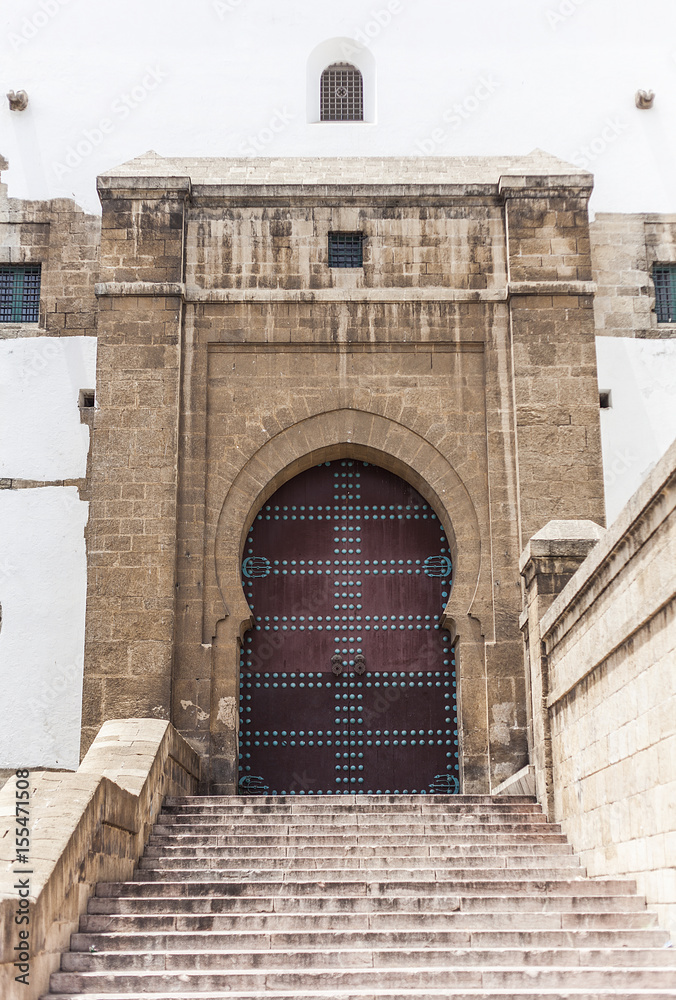 Fototapeta premium Moroccan door Habous Casablanca