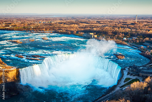 Fototapeta Naklejka Na Ścianę i Meble -  Niagara falls from the canadian side