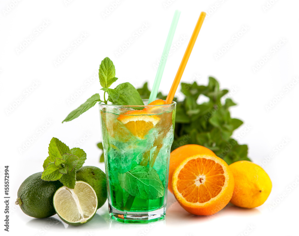 Fototapeta premium Lemoniada miętowa Letni drink
