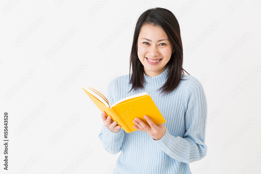 本を読む女性 本を読む女性