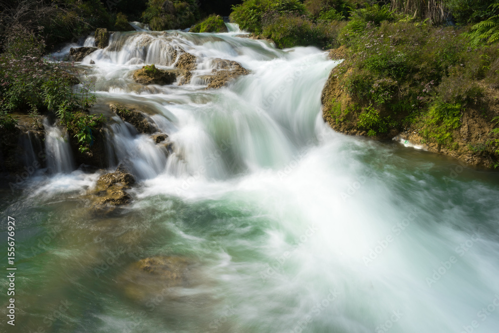 Ban Gioc waterfall in north of Vietnam. Ban Gioc waterfall in north of Vietnam.