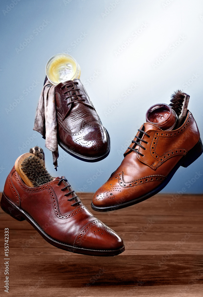 Fashion classical polished men's shades of brown oxford brogues.Shoe ...