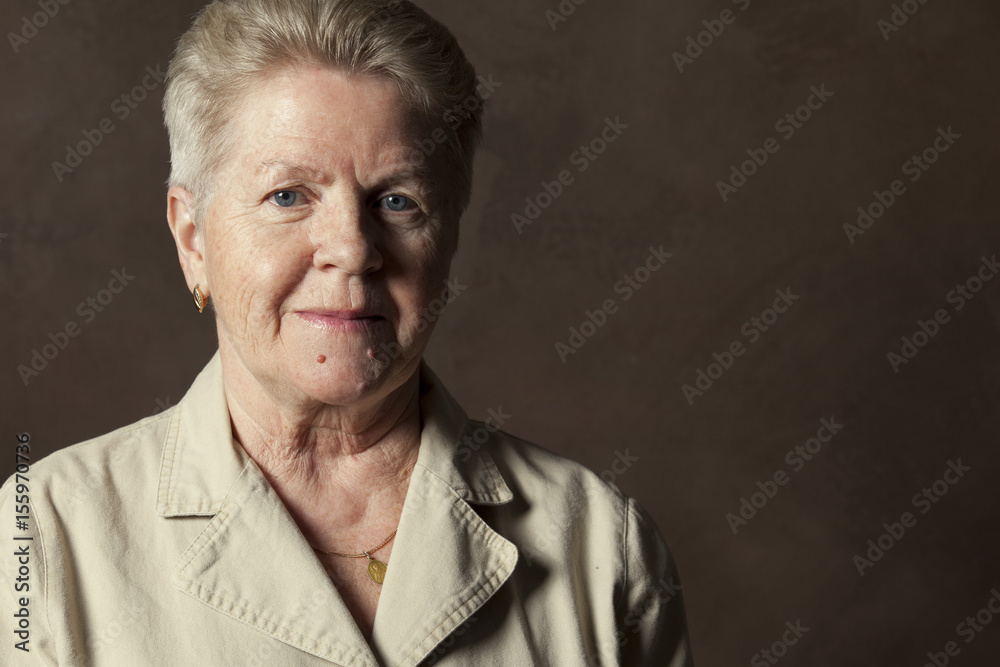 Obraz premium the older woman smiling a little