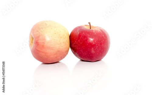 red apples