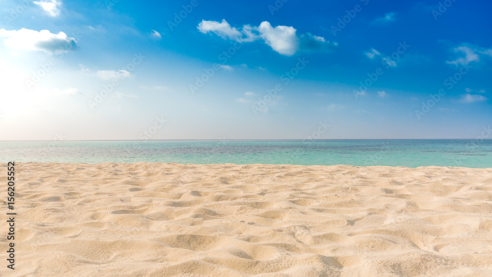 Perfect tropical beach landscape. Vacation holidays background  - obrazy, fototapety, plakaty 