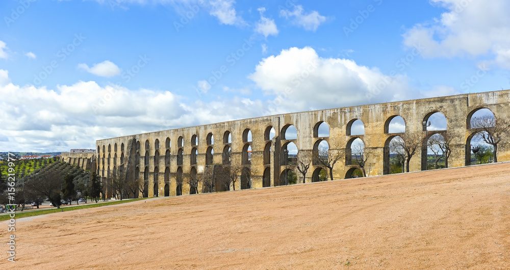 Aqueduto da Amoreira, em Elvas, Portugal
