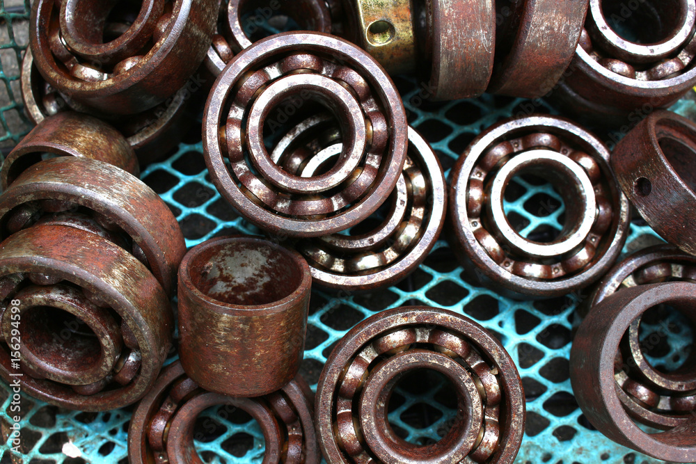 Bearing rust Bearing rust