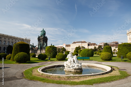 Tritonen- und Najadenbrunnen (Fountain), Maria-Theresien-Platz, Vienna © FomaA