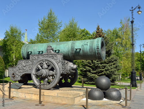 View of Tsar Cannon, showing its massive bore and Lion's head cast into carriage (1586), Kremlin, Moscow, Russia 