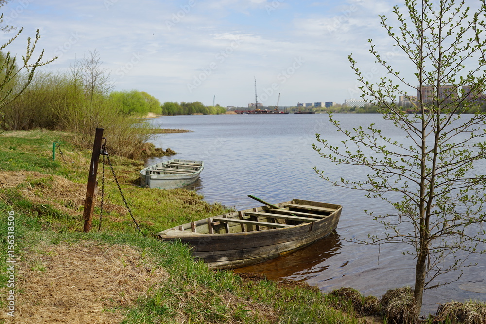 river river