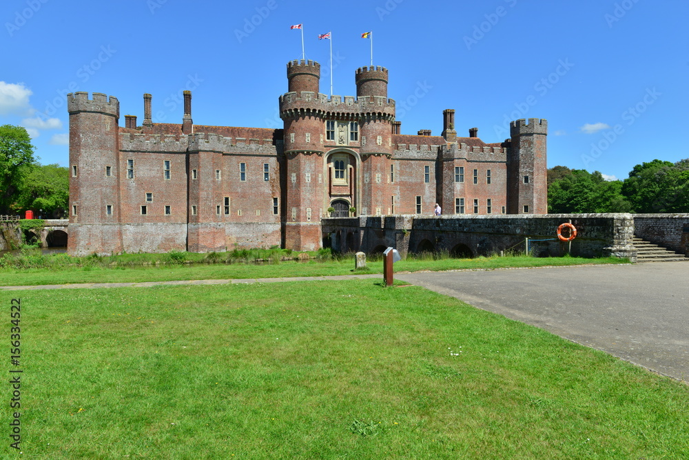 Fototapeta premium Herstmonceux castle in springtime