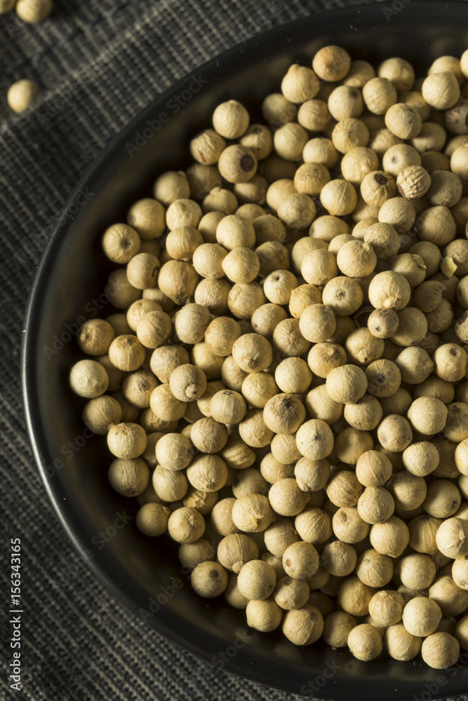 Dry Organic White Peppercorns Dry Organic White Peppercorns