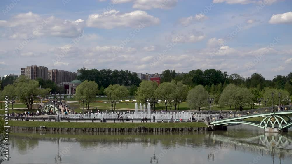 Pond in the park. fountain view. Sredniy Tsaritsynskiy prud. Tsaritsyno Park, Moscow, Russia. 4k rela time video Pond in the park. fountain view. Sredniy Tsaritsynskiy prud. Tsaritsyno Park, Moscow, Russia. 4k rela time video