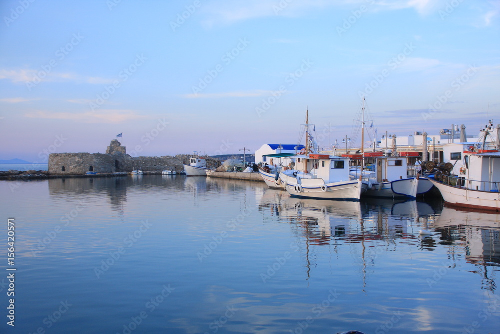 Port de Naoussa sur l’île de Paros