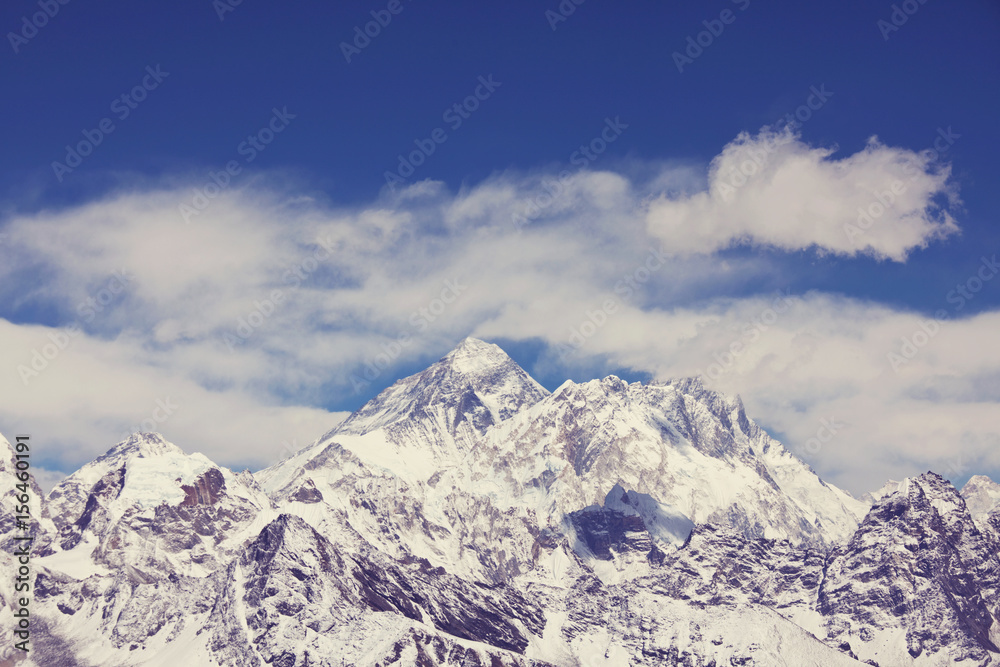 Everest Everest