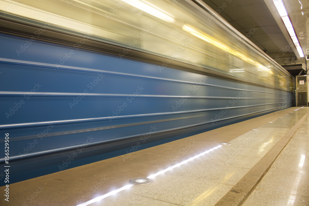 train in the Moscow metro