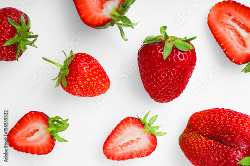 Fototapeta Naklejka Na Ścianę i Meble -  Ripe strawberries