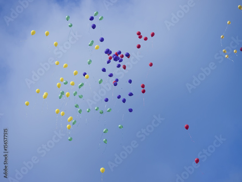 Lots of balloons in the blue sky