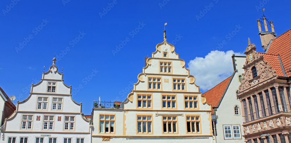 Lemgo: Malerische Bürgerhäuser am Rathaus (Nordrhein-Westfalen)