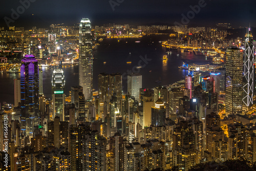 Hongkong bei Nacht - Blick vom Peak   ber die Gro  stadt  Asien