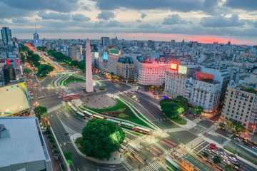 Keuken achterwand Buenos Aires Hoofdstad Buenos Aires bij avondlicht  © adonis_abril
