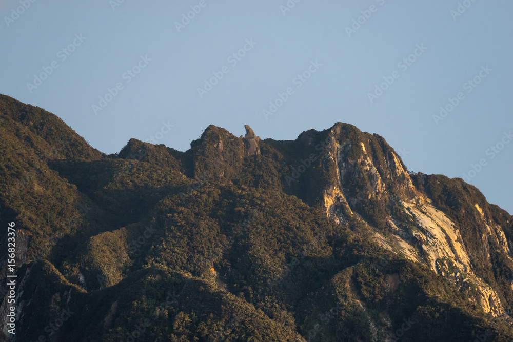 Obraz premium View part of Mount Kinabalu from Kundasang village, Sabah. The highest mountain in Malaysia with elevation is 4095m and it famous among tourist.