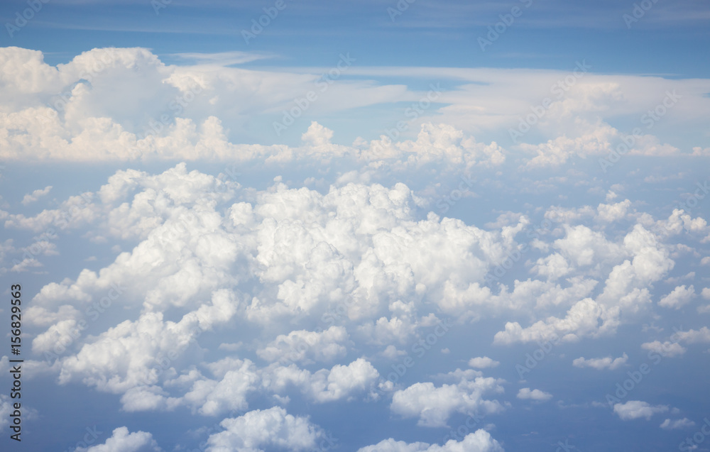 Fototapeta premium Beautiful Blue Sky With White Cloud