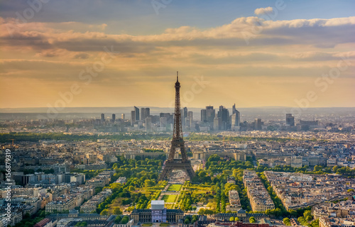 Eiffel tower ,Urban Skyline, Paris, France © Putty