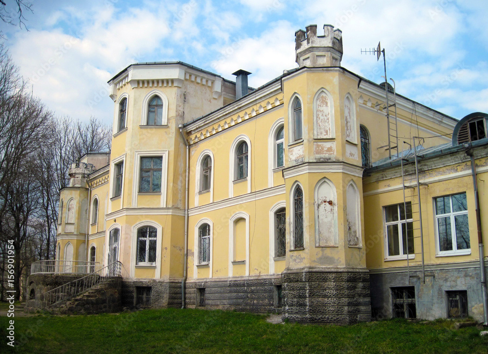 Chapsky Manor, old palace, Belarus