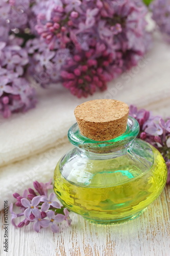 Lilac essential aroma oil