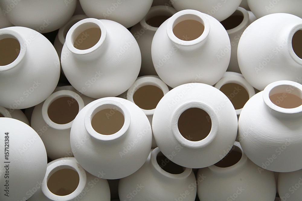 Processing pottery vase drying Processing pottery vase drying