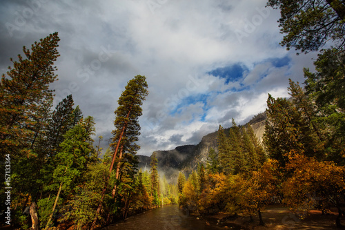 Spectacular views of the Yosemite National Park in autumn  California  USA