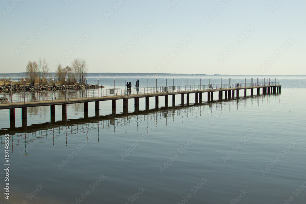 Obraz premium Pier in the river port of Ulyanovsk.