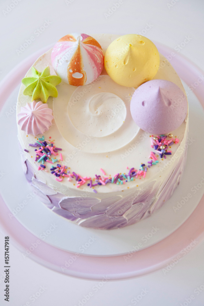 cake on white cake on white