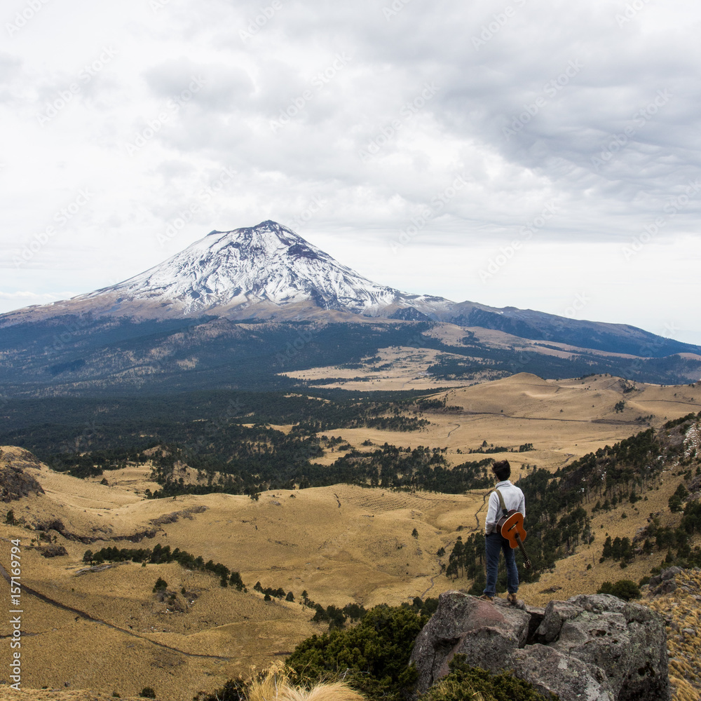 View of Popocatépetl from Iztaccihuatl with music