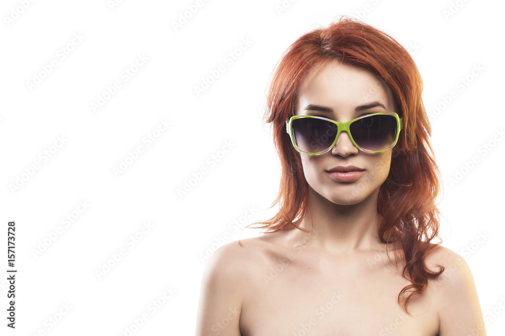 Fototapeta premium the redhead girl in sunglasses type 2
