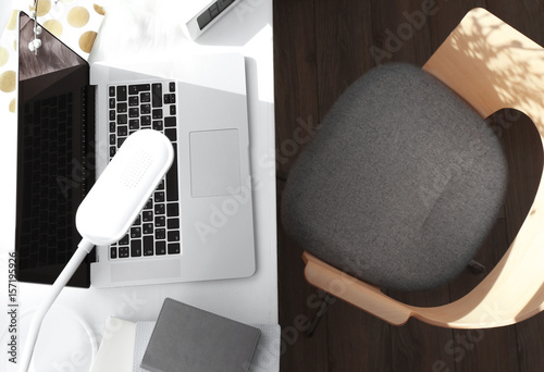 Modern home office workspac...