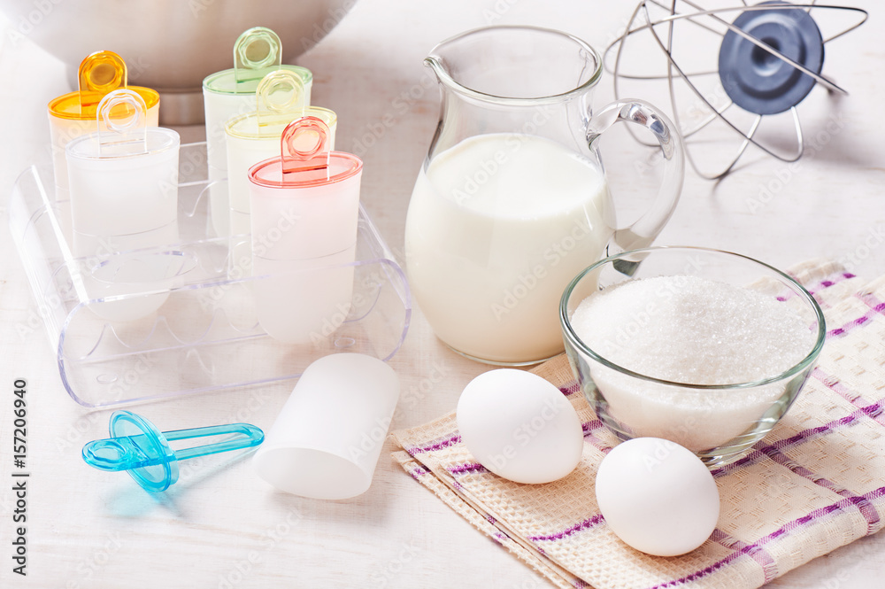 Plastic ice cream lolly form molds, ingredients for cooking Plastic ice cream lolly form molds, ingredients for cooking