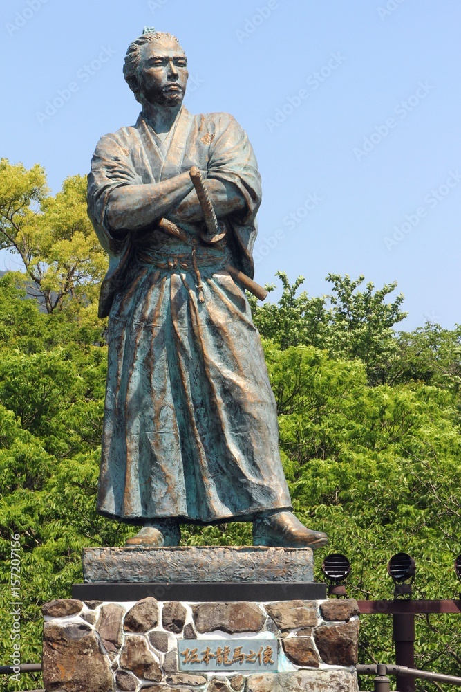 Fototapeta premium 風頭公園 坂本龍馬像