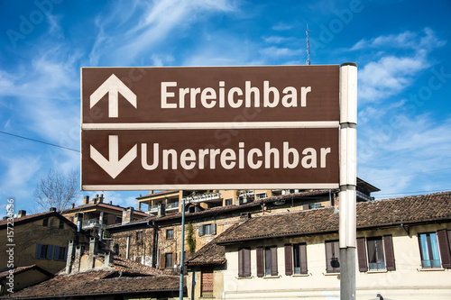 Schild 230 - Erreichbar