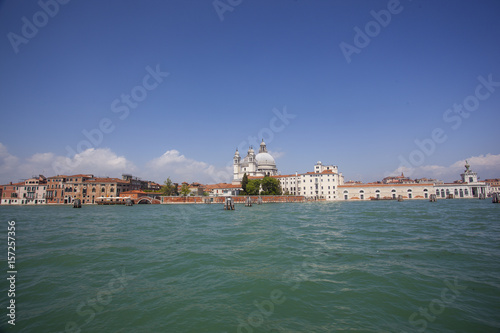 Venezia tra laguna arte gondole e canali