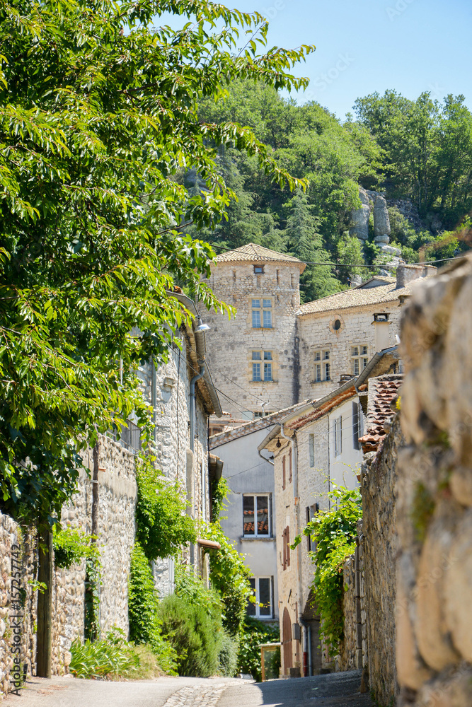 Village de Vogüé en Ardèche